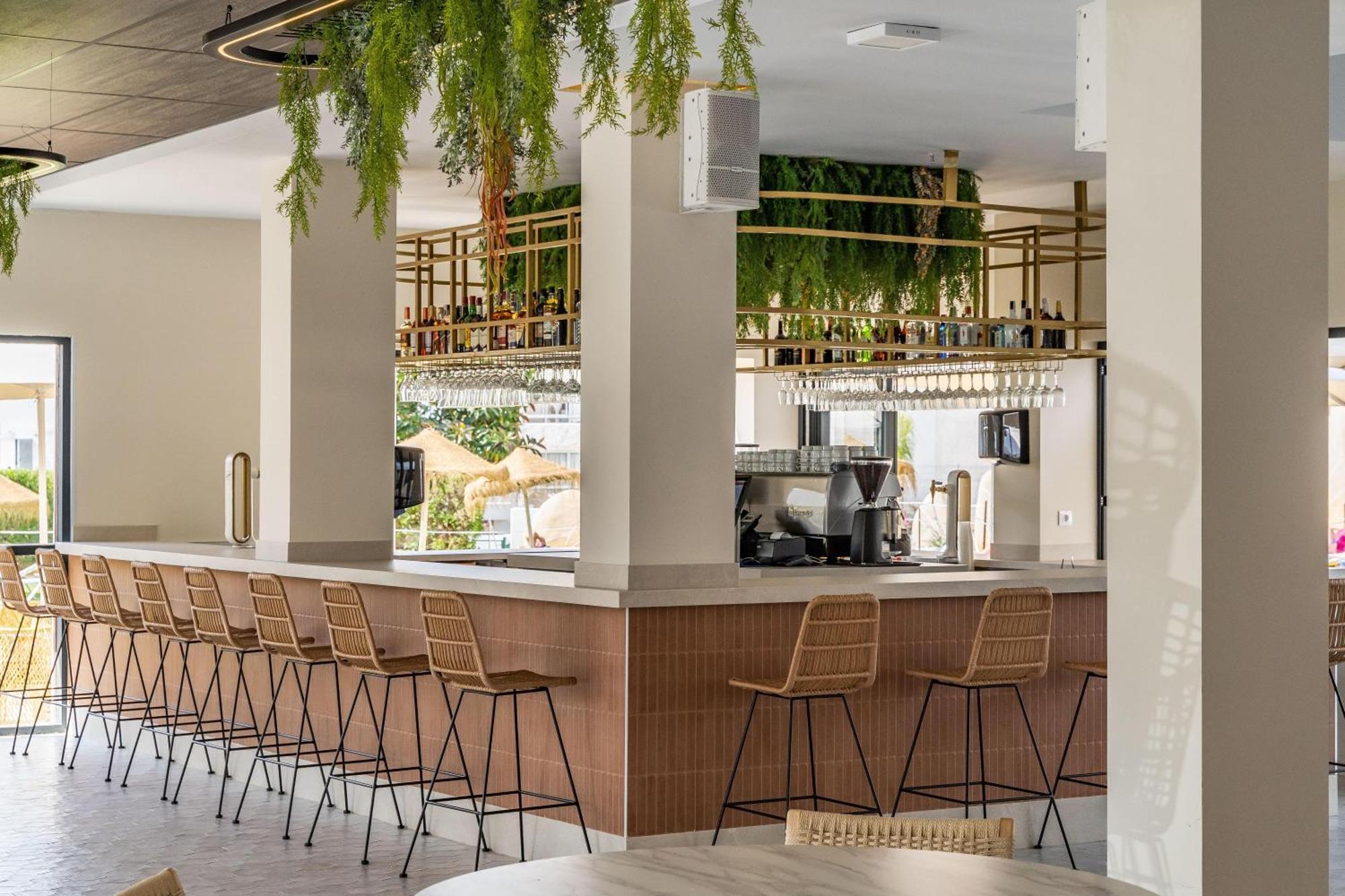 Thb San Fermin Hotel Benalmadena Ngoại thất bức ảnh