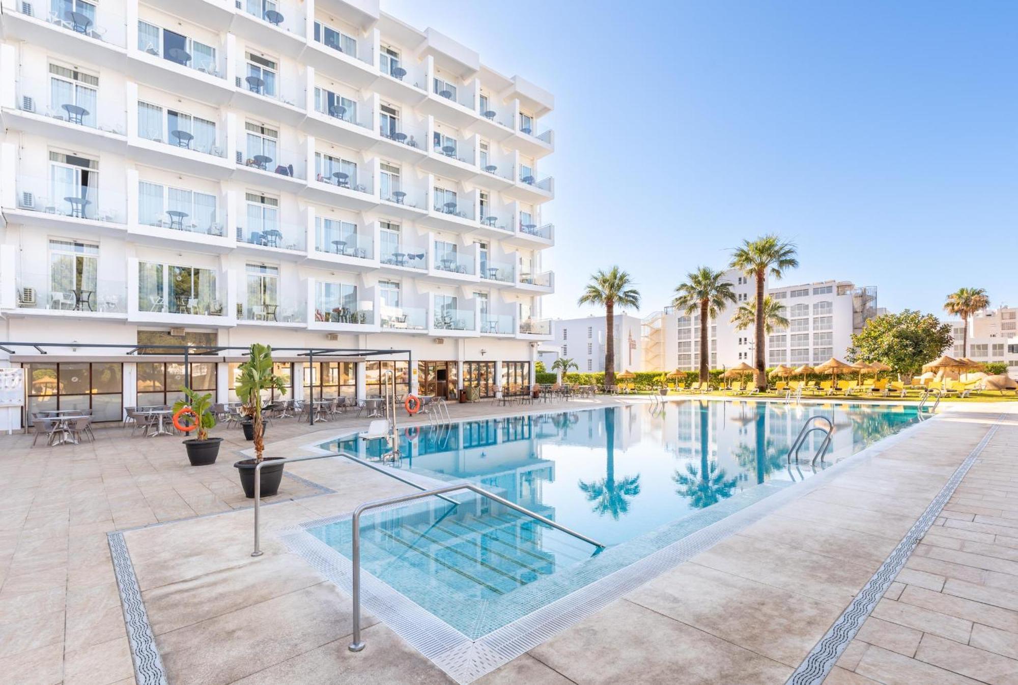 Thb San Fermin Hotel Benalmadena Ngoại thất bức ảnh
