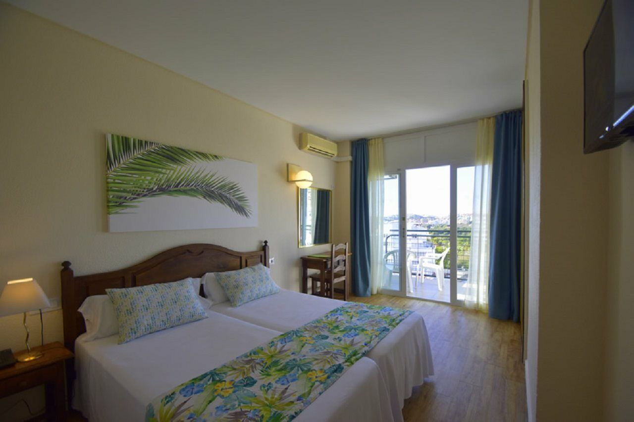 Thb San Fermin Hotel Benalmadena Ngoại thất bức ảnh